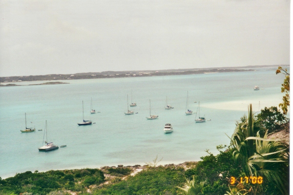 Hamberger Beach Anchorage off Stockling
Island Georgetowm Bahamas