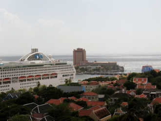 Cruise Ship viewed
        below in Willemsted HBR that carried Jack and Kathie to Curacao