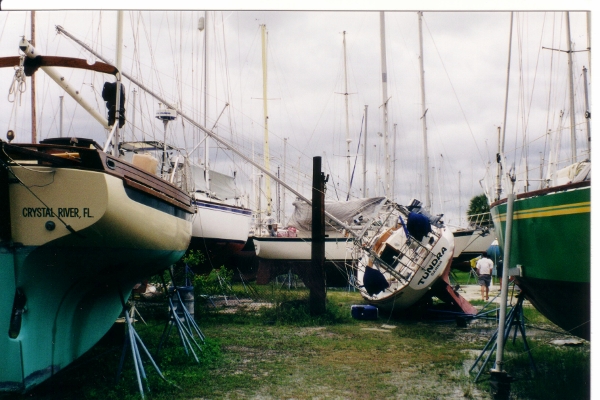 Tundras
backstay lands luckily between two steel posts without damage