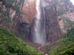 Bottom photo of Angel Falls as seen
          in the morning