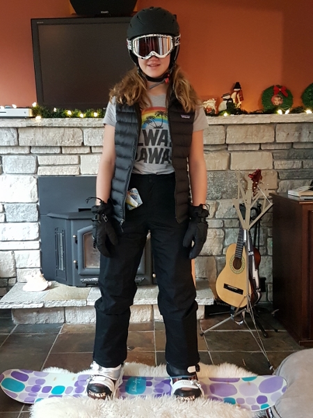 2018 Xmas BC Madi shows us her snowboard equipment 2018 Xmas BC Madi shows us her snowboard equipment