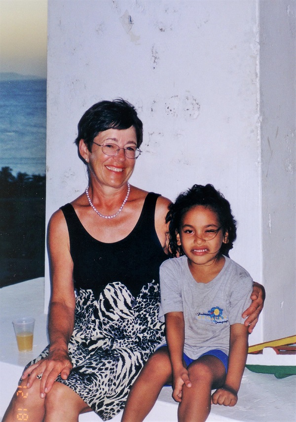 2001 Martinigue kathy and our young music entetainer