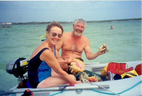 John and Eleanor Dinghy about Pipe Creek in the Exumas